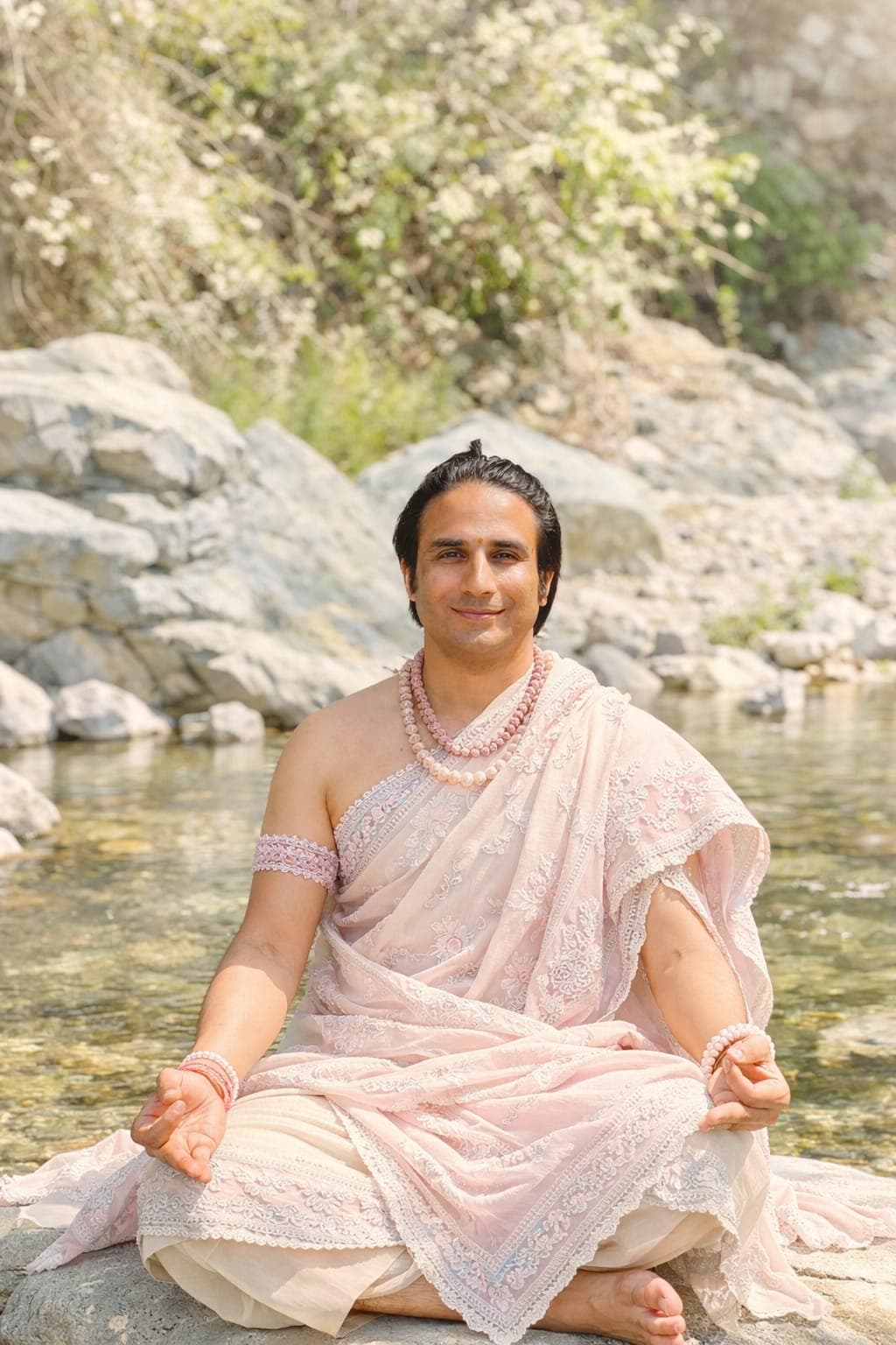 Acharya Upkara in meditation
